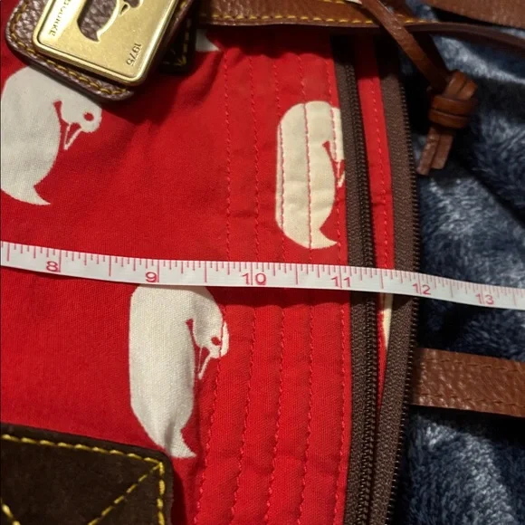 Dooney & Bourke Duck Print travel Shoulder Bag - Picture 11 of 17